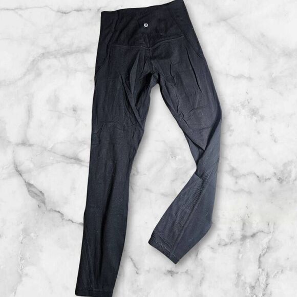 Lululemon Size 4 Black Ribbed Aligns - Picture 2 of 5